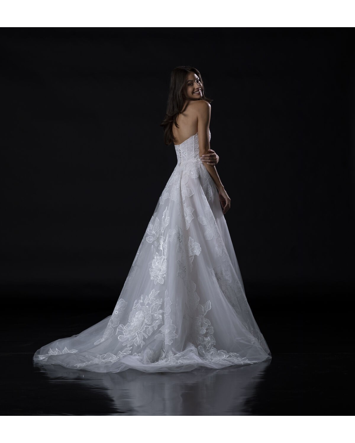 abito da sposa V1385 2024 - Valentini Couture