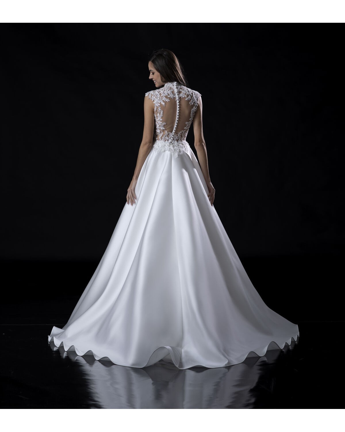 abito da sposa V1397 2024 - Valentini Couture