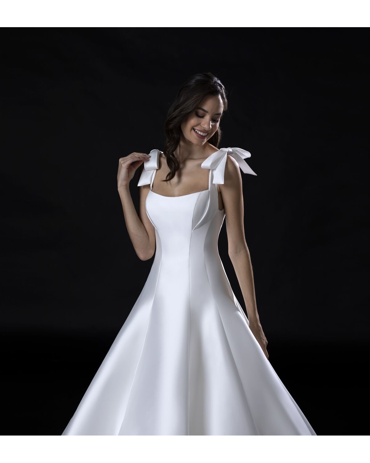 abito da sposa E0891 2025 - Valentini Couture