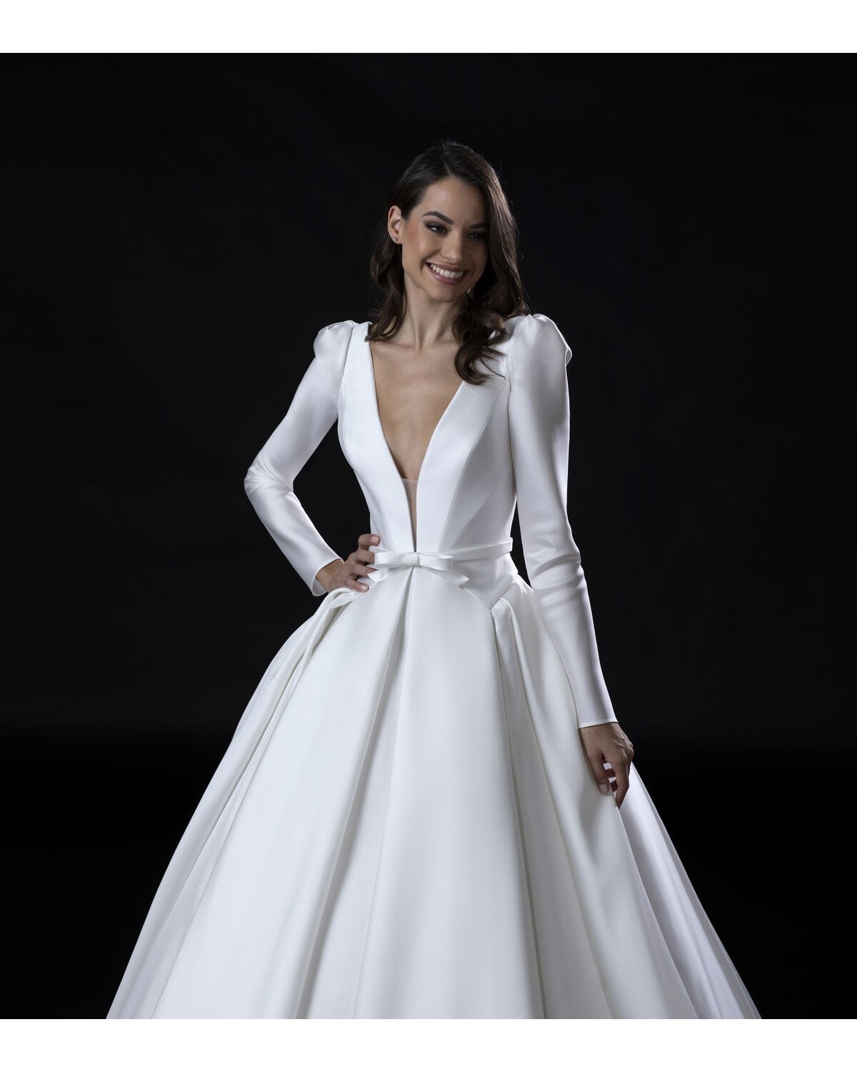 abito da sposa E0875 2024 - Valentini Couture