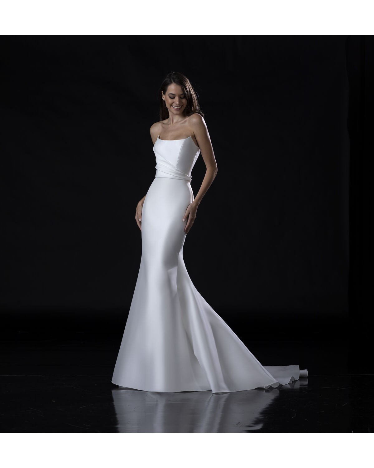 abito da sposa E0870 2024 - Valentini Couture