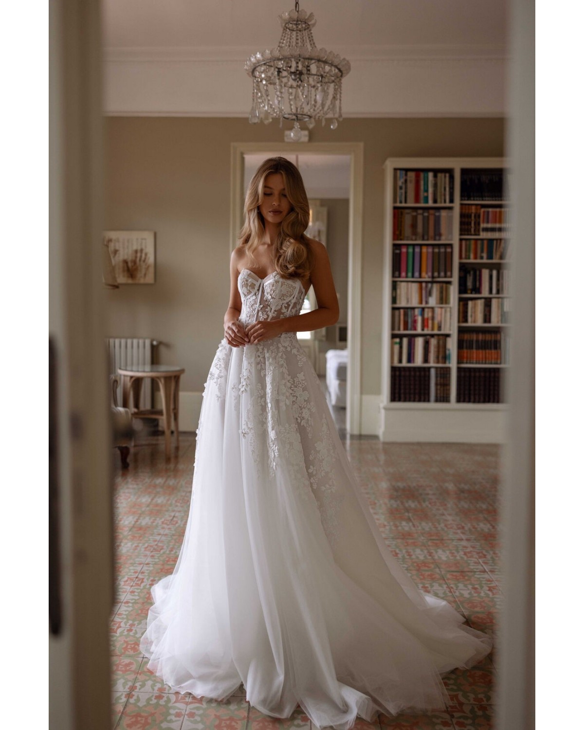 abito da sposa cynthia Bloom 2025 - Tina Valerdi