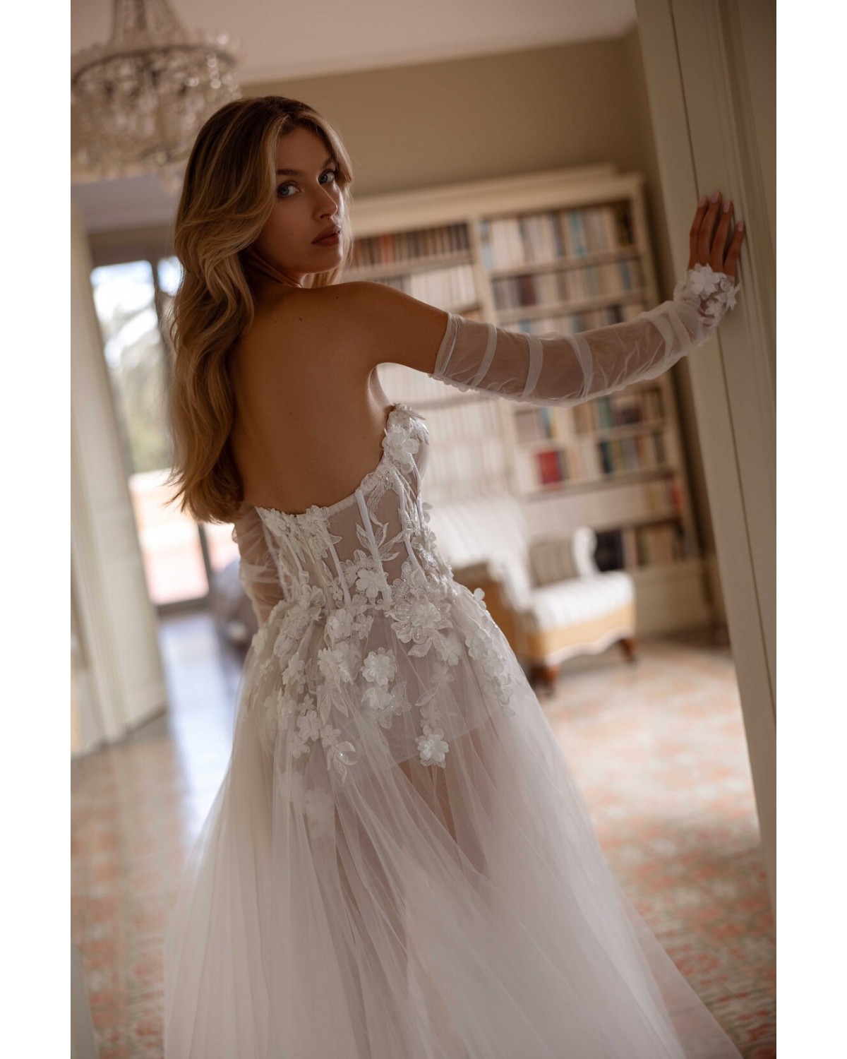 abito da sposa clover Bloom 2025 - Tina Valerdi