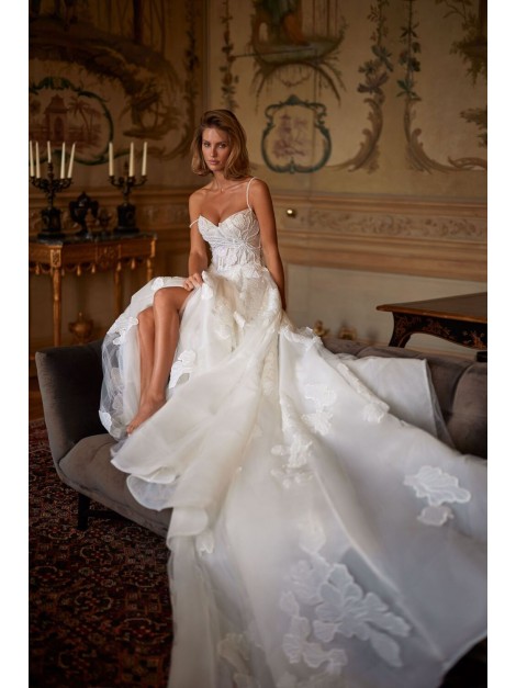 abito da sposa Jenner Chapter: Bride 2025 - Milla Nova