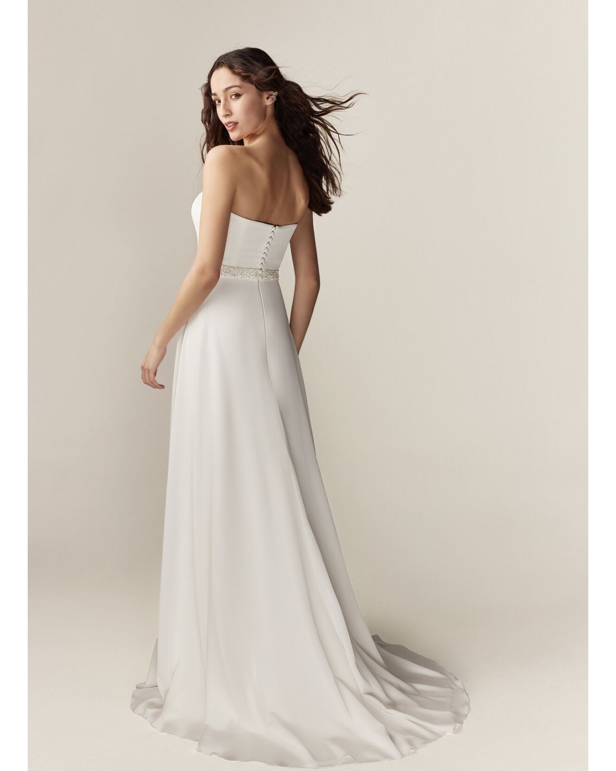 abito da sposa 2557 Lumière 2025 - Jesus Peiro