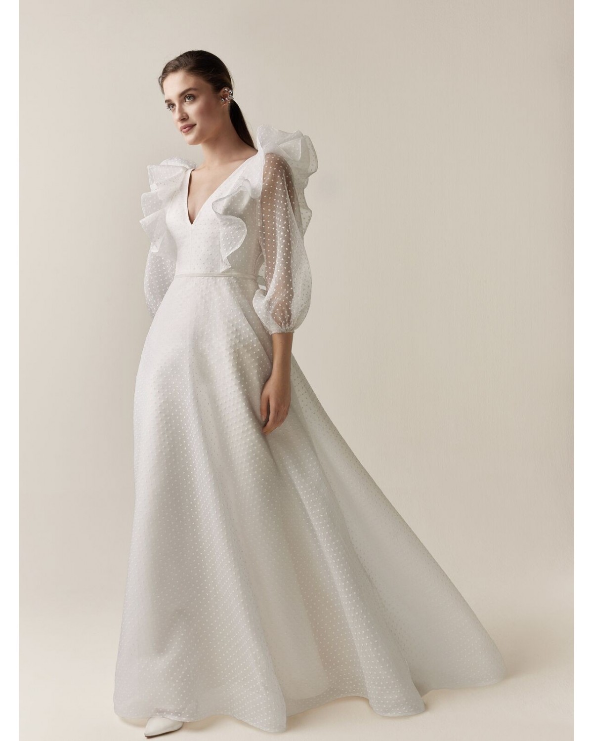 abito da sposa 2537 Lumière 2025 - Jesus Peiro