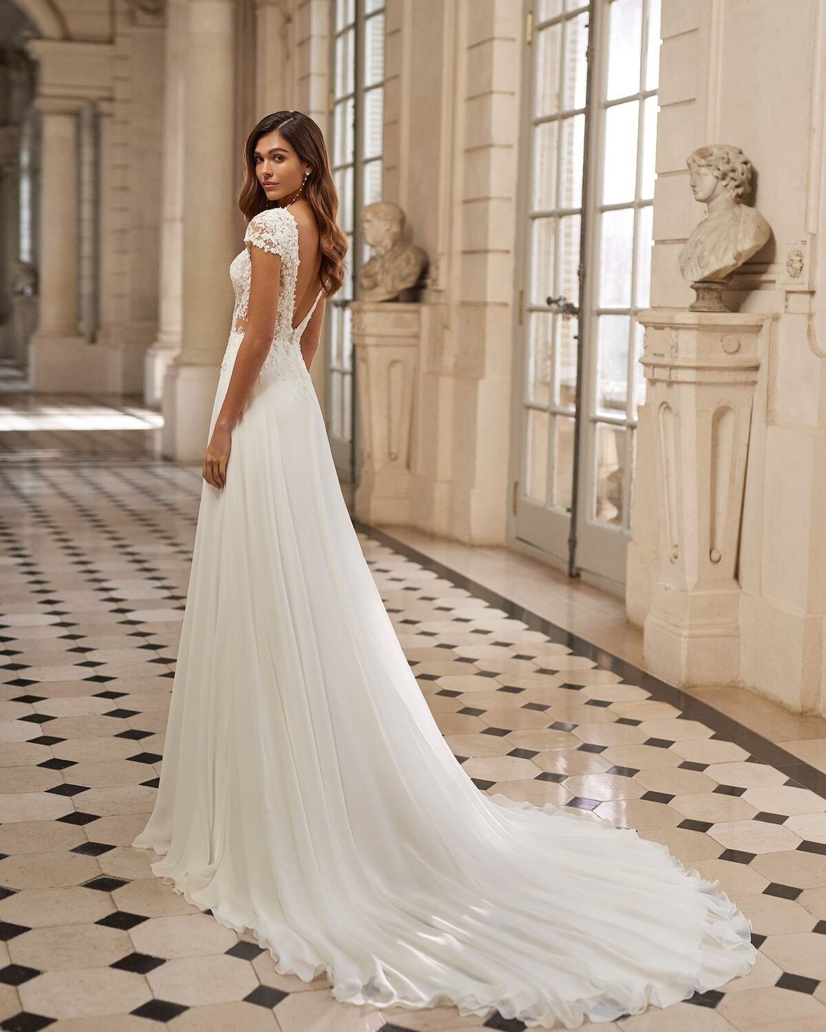 abito da sposa eleanor 2025 - Rosa Clarà 