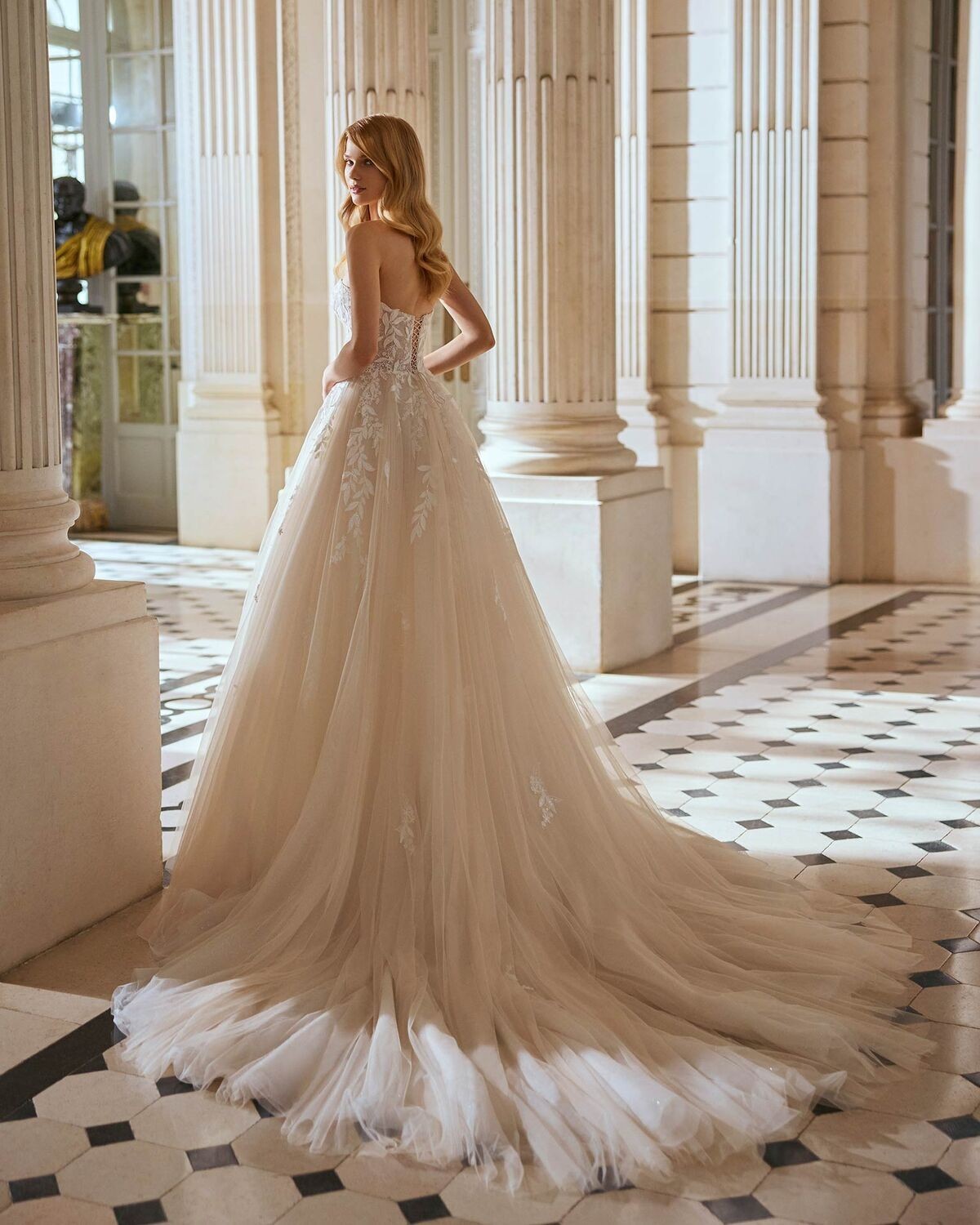 abito da sposa emery 2025 - Rosa Clarà 