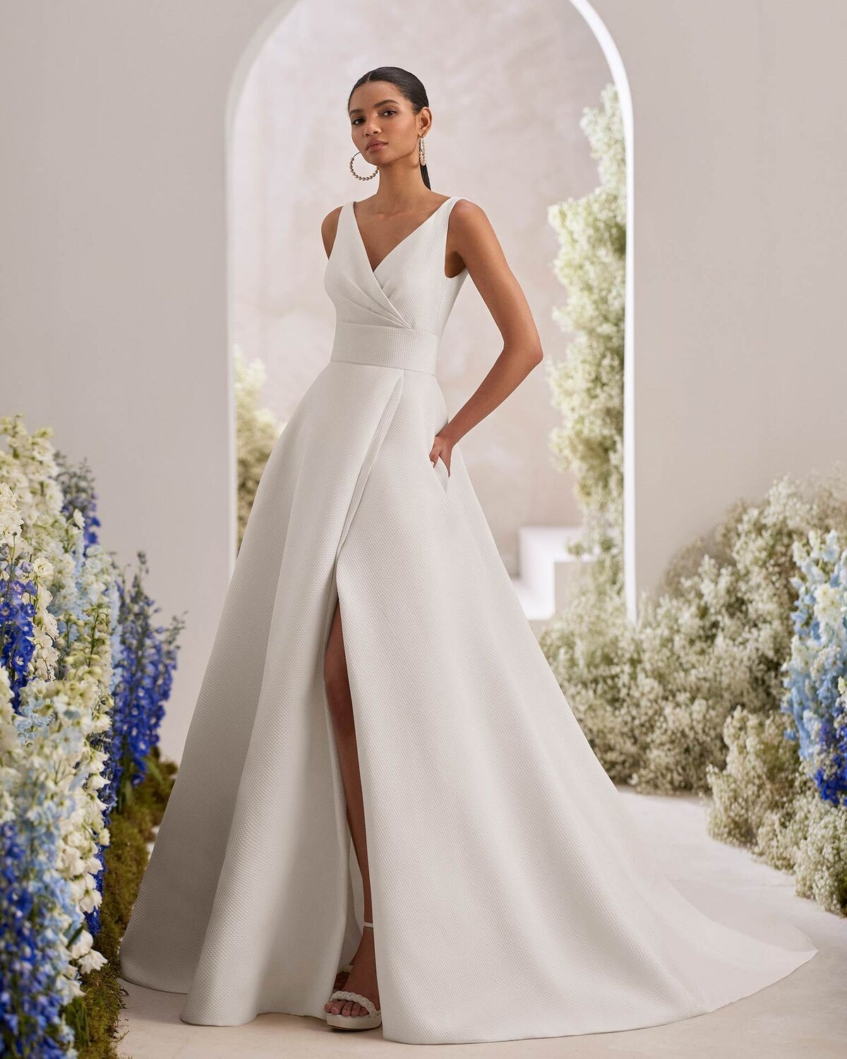 abito da sposa taori 2025 - Rosa Clarà Couture