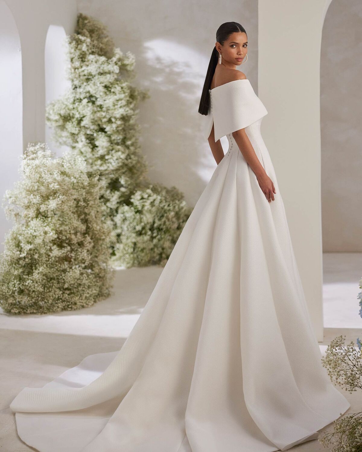 abito da sposa triana 2025 - Rosa Clarà Couture