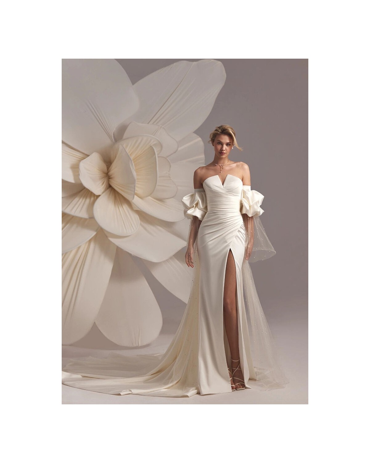 abito da sposa 2025 chantel Less is More - Eva Lendel