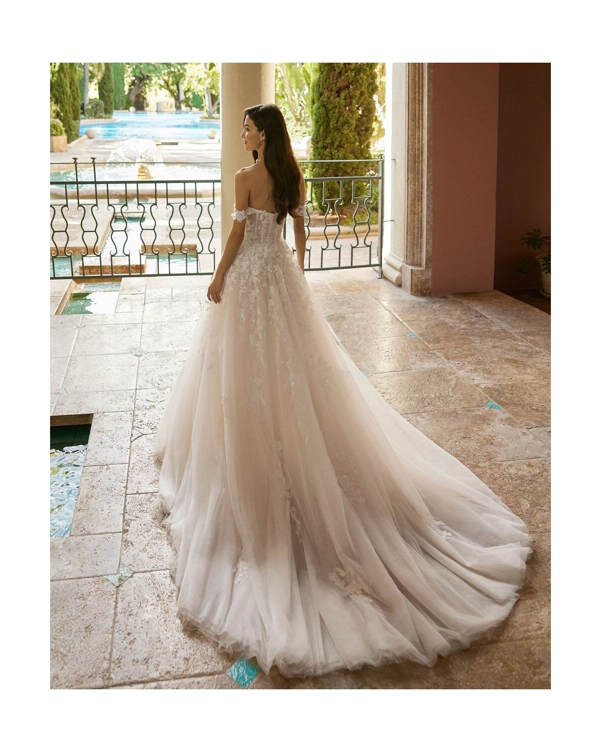 abito da sposa 2025 ivonne Aire Royale - Aire Royale