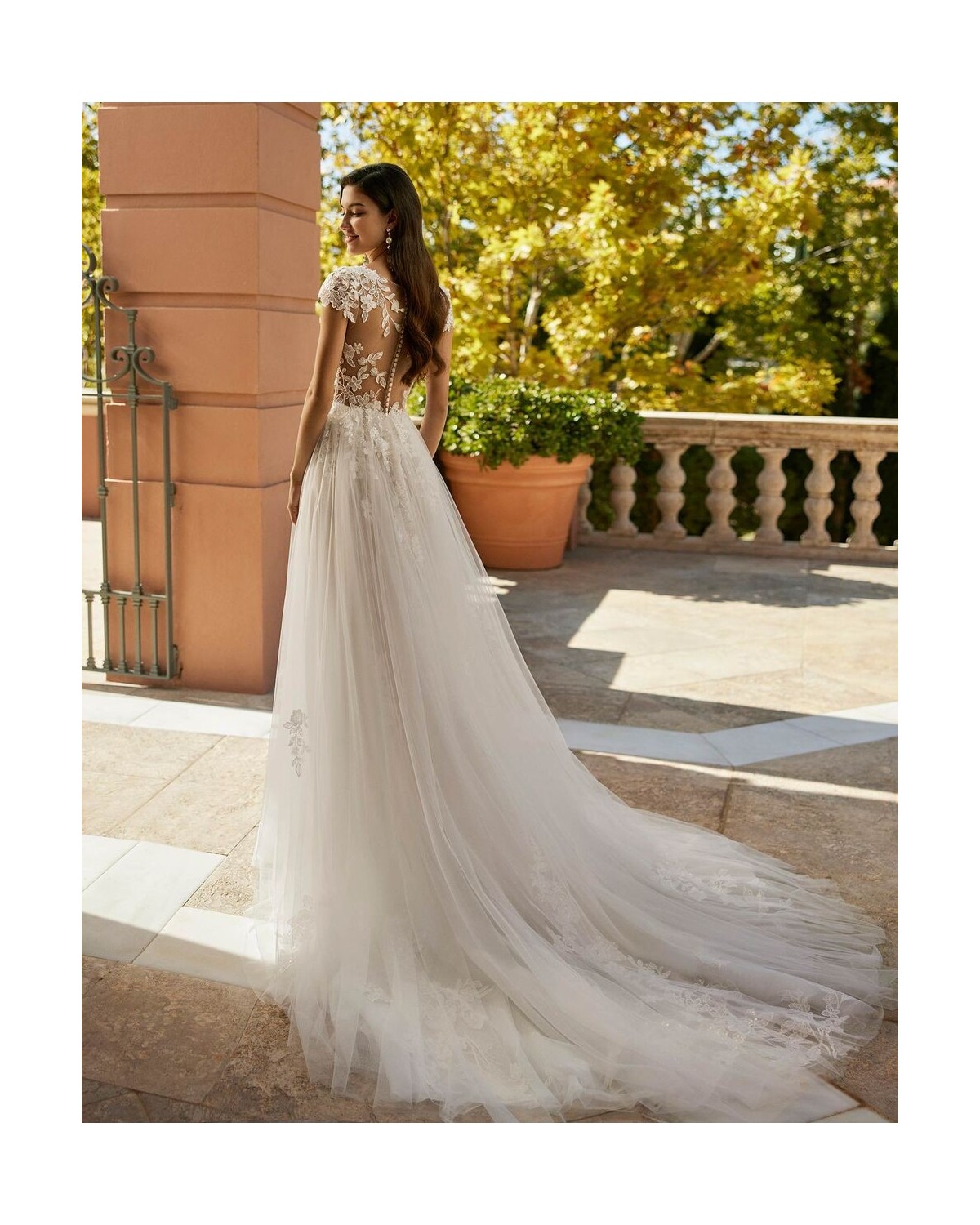 abito da sposa 2025 iriana Aire Royale - Aire Royale