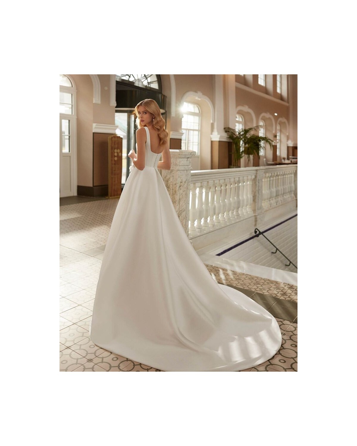 abito da sposa 2025 viona Aire Barcelona - Aire Barcelona