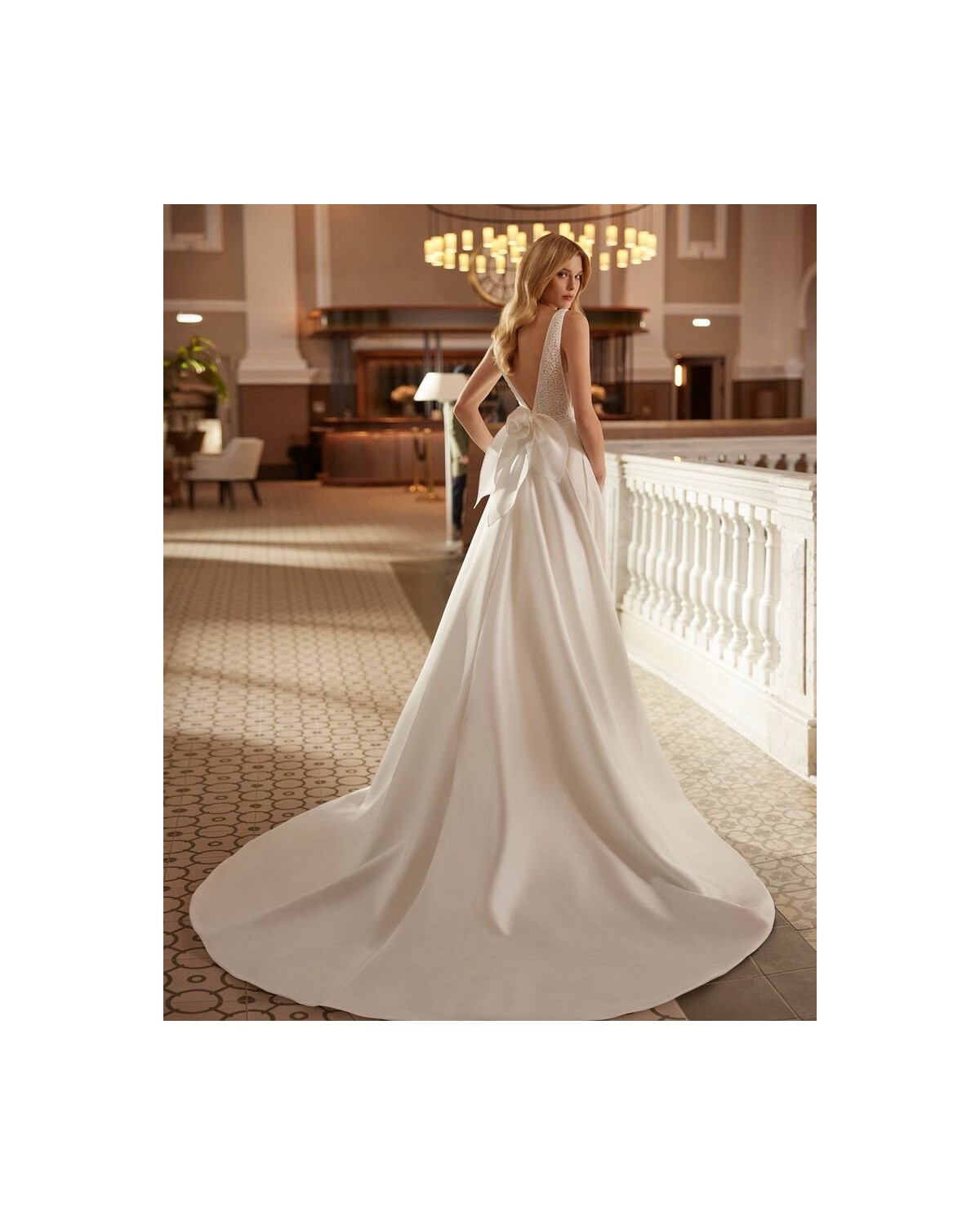 abito da sposa 2025 vianey Aire Barcelona - Aire Barcelona