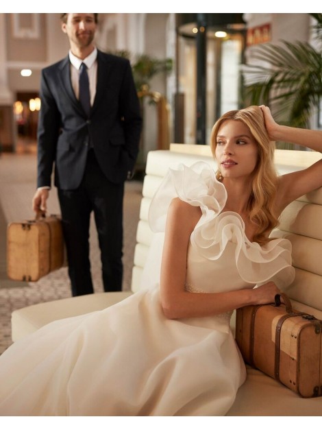 abito da sposa 2025 vernize Aire Barcelona - Aire Barcelona