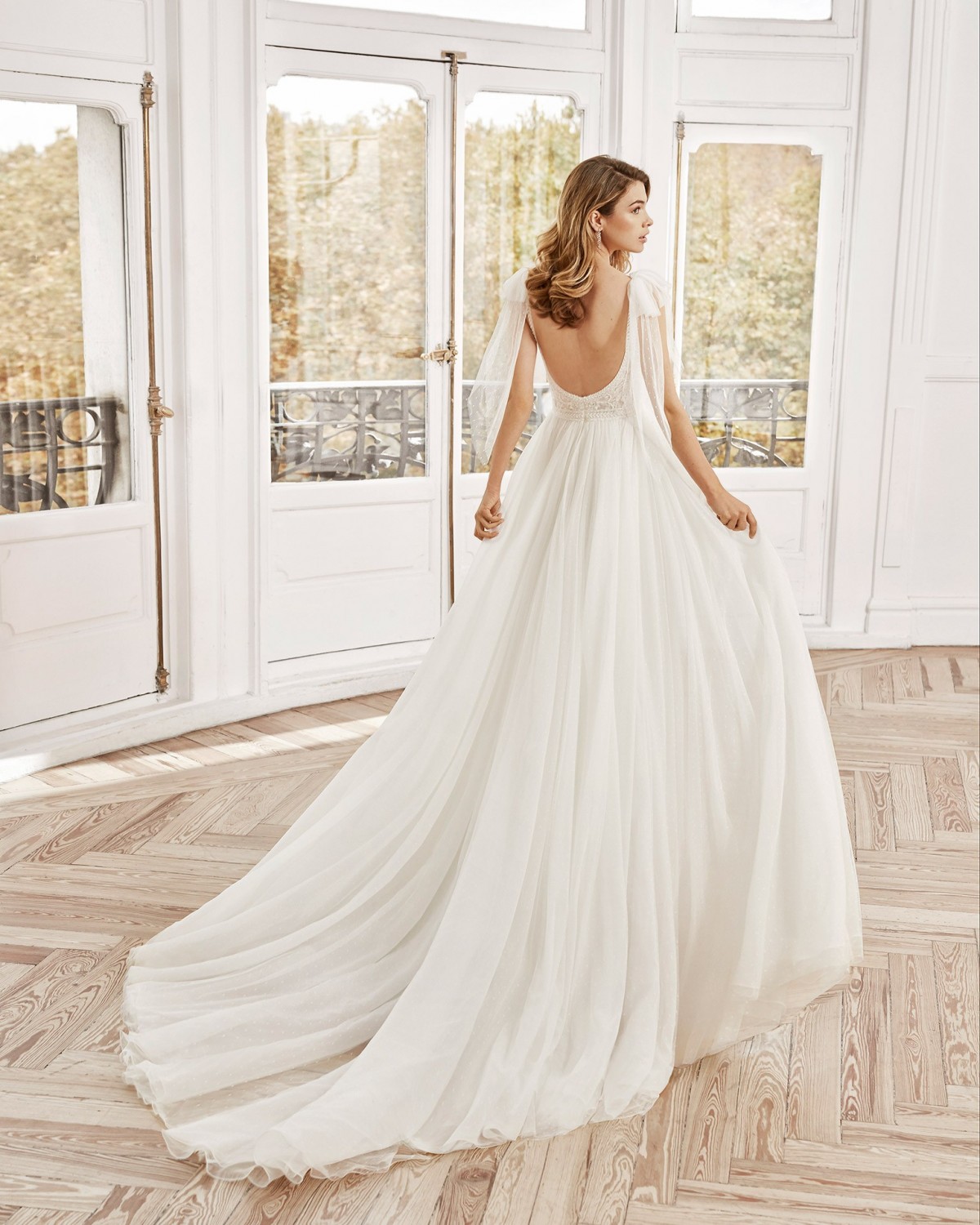 NORDICO - abito da sposa collezione 2020 - AIRE BARCELONA