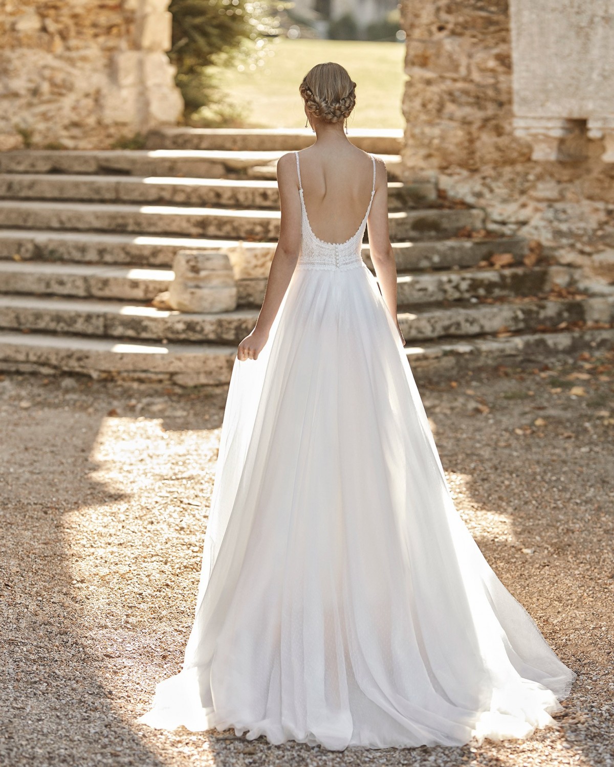 Wilkins - abito da sposa collezione 2021 - Alma Novia