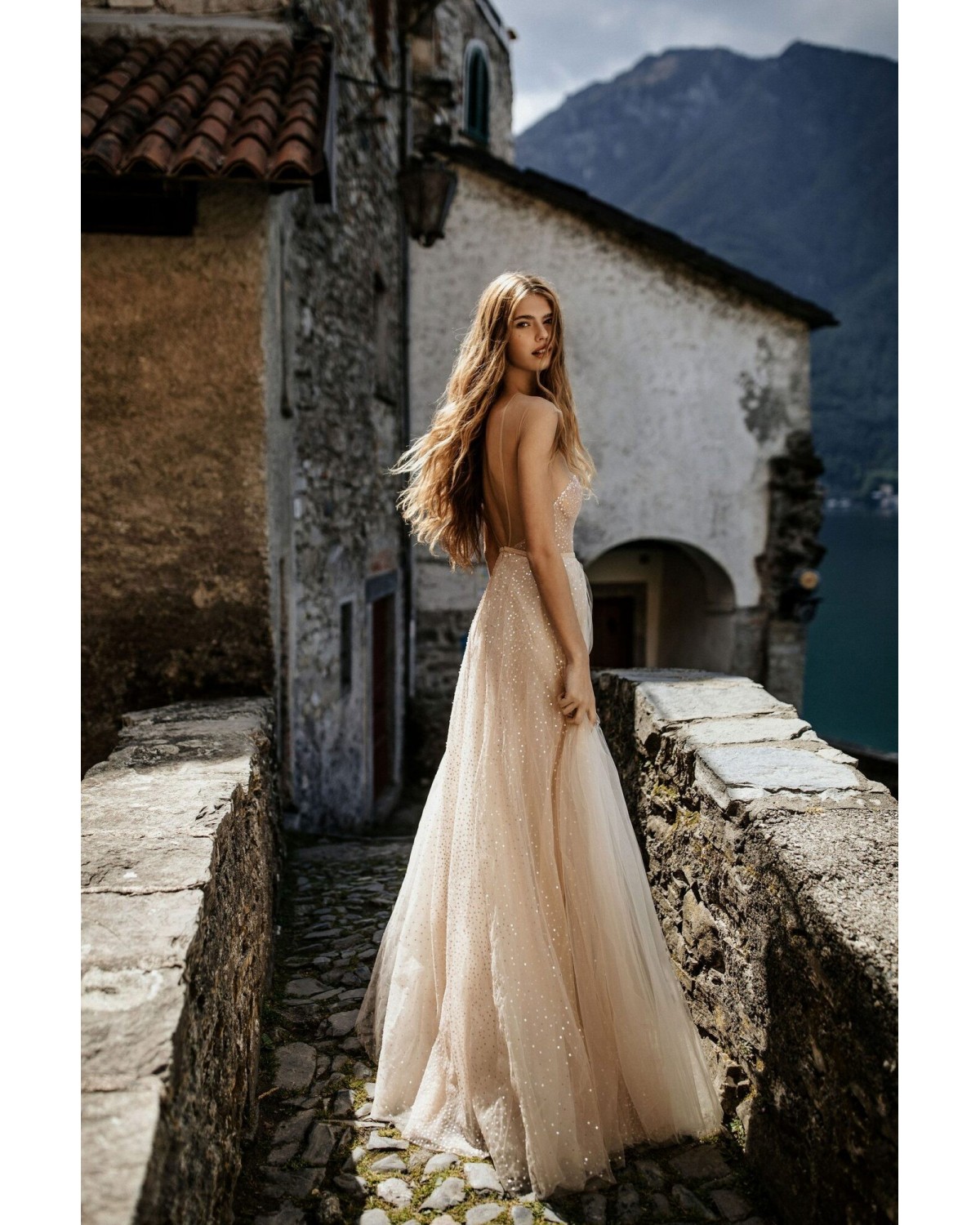 22-41-Ivanna - abito da sposa collezione COMO 2022 - Muse By Berta