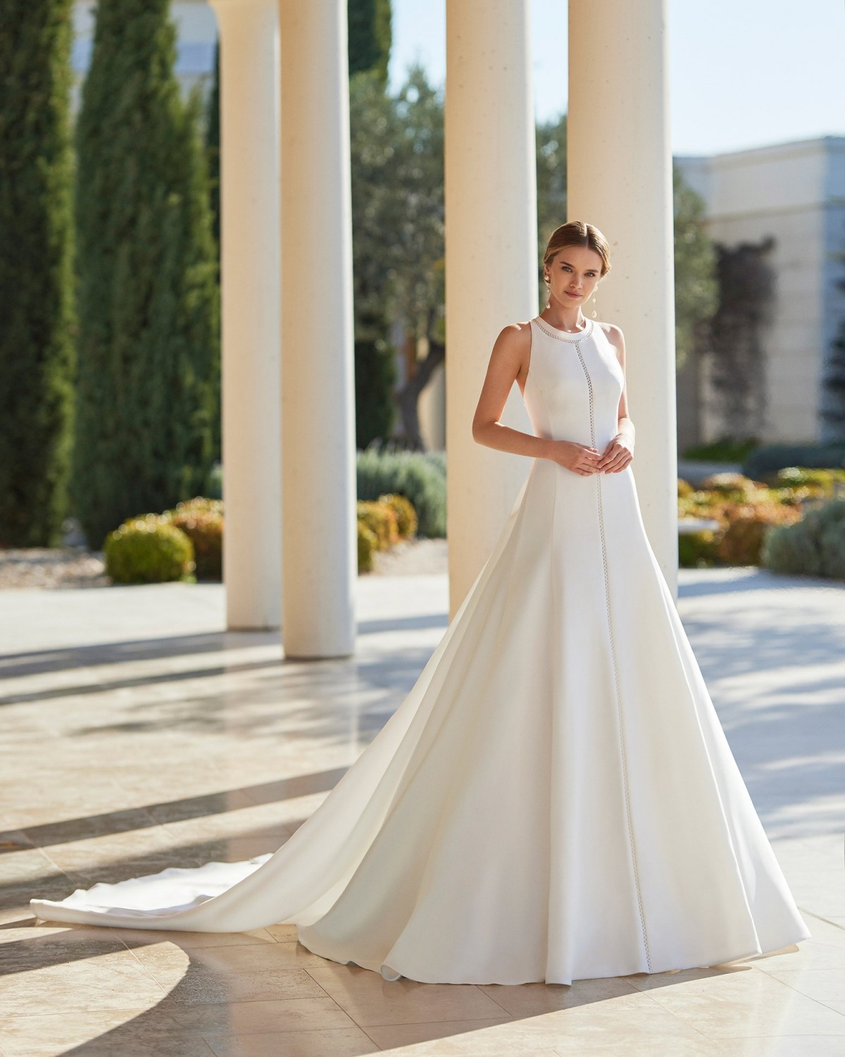 VOLKA - abito da sposa 2023  - Rosa Clarà