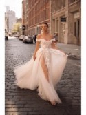 abito da sposa Collezione NYC 2024 Maleficent - MUSE by Berta