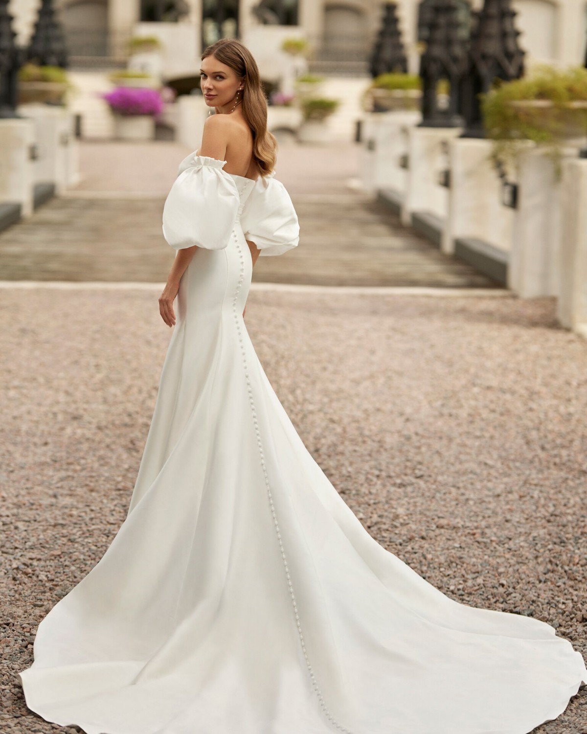 abito da sposa Collezione 2024 ESTELLA - Rosa Clarà