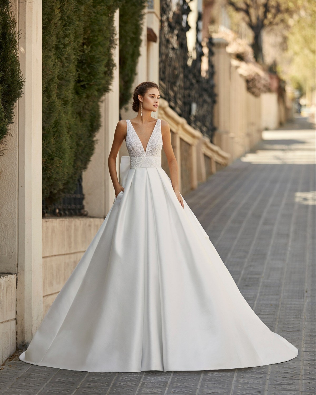 abito da sposa Collezione 2024 ALMA - Aire Atelier