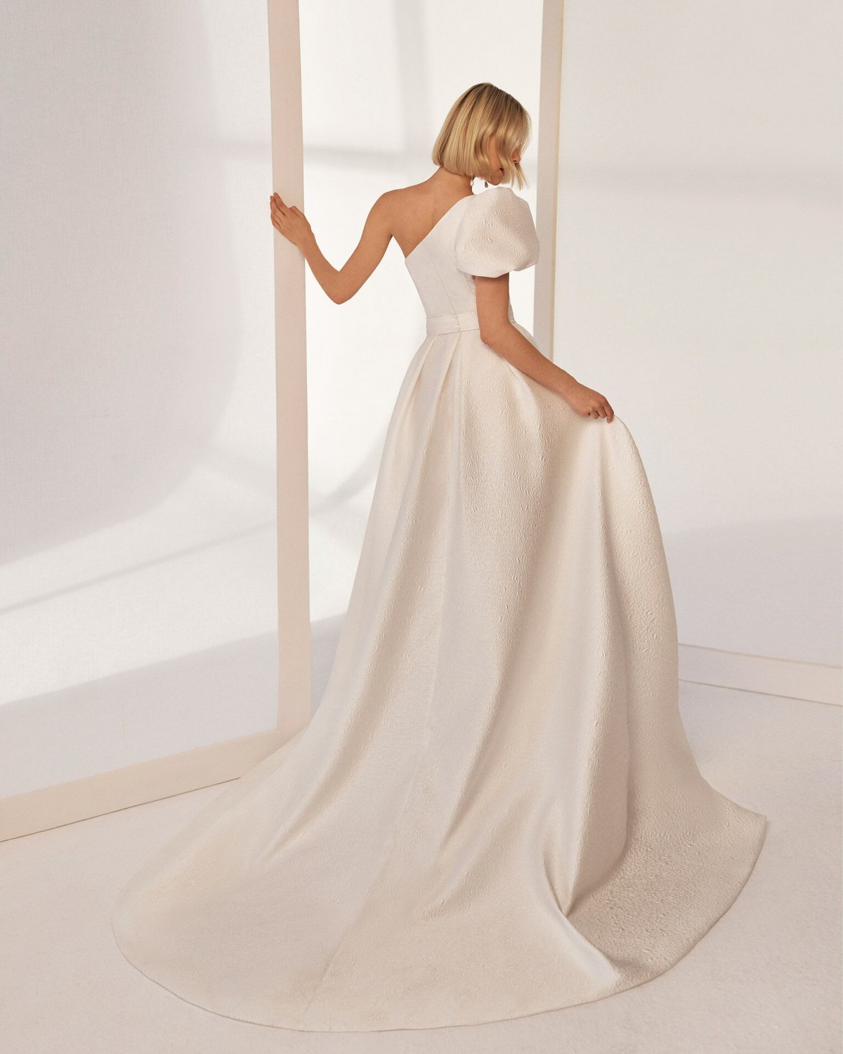 abito da sposa Collezione 2024 ELICA - Aire Atelier