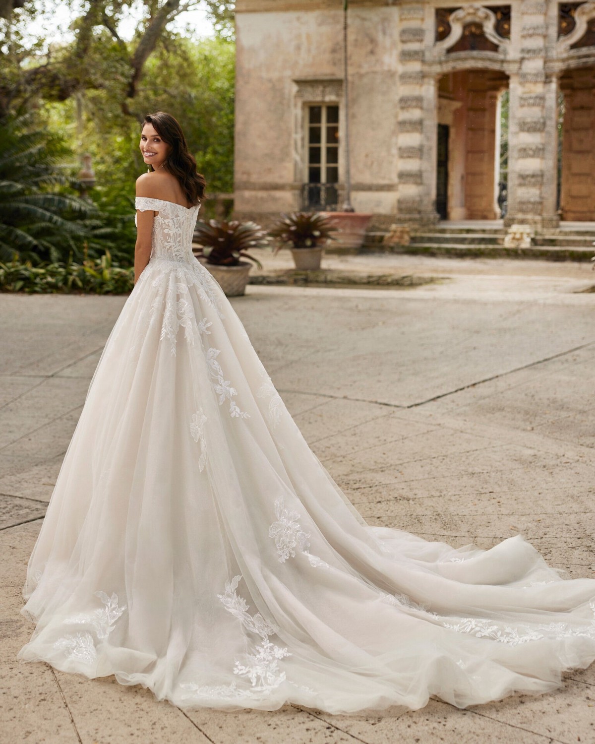 abito da sposa Collezione 2024 BIEL - Aire Royale